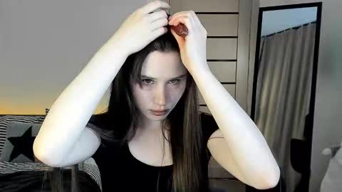 stella_sunny online show from February 6, 2026, 5:38 pm