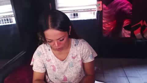 Snapshot of stellabronze chatting on February 1, 2026, 2:21 am stella online show from February 1, 2026, 2:21 am