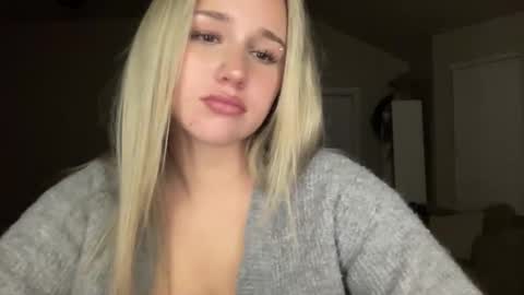 stellaraexox online show from November 13, 2025, 12:53 am