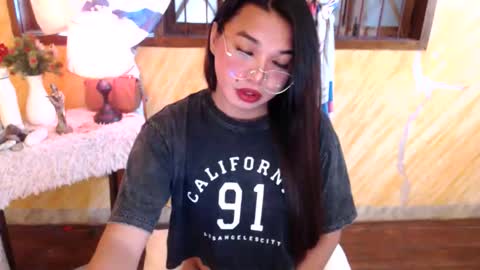 Stella sweet online show from March 17, 2026, 1:32 am