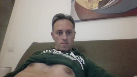 sten015 online show from December 19, 2024, 6:45 pm