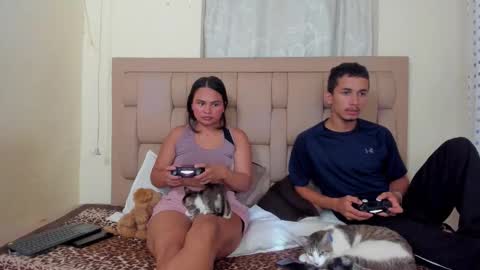 Stepcouple   online show from February 16, 2026, 8:27 pm