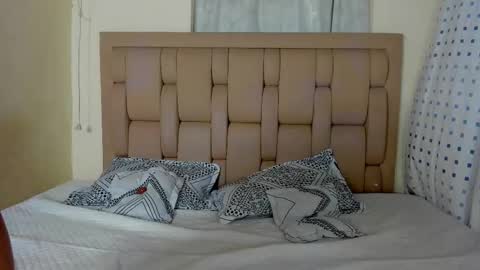 Stepcouple   online show from February 22, 2026, 7:56 pm