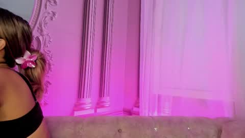 Stefff  online show from April 13, 2026, 2:17 am