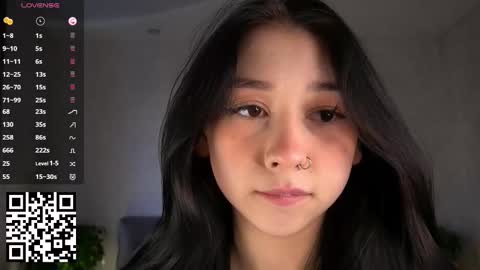 Snapshot of stephaniesally chatting on November 12, 2025, 5:19 am Sonya online show from November 12, 2025, 5:19 am