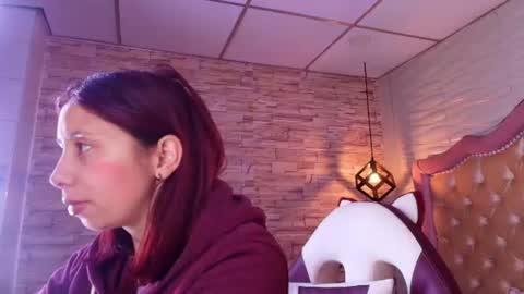 Stephaniesun  online show from July 2, 2026, 12:44 pm
