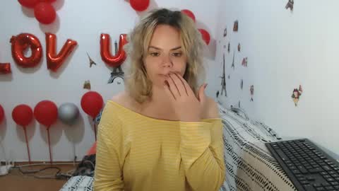 Stephanie   online show from April 6, 2026, 10:27 am