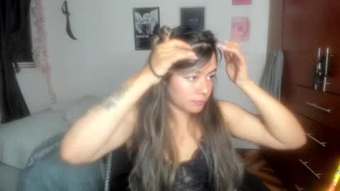 Stephanie  online show from January 7, 2026, 2:58 am