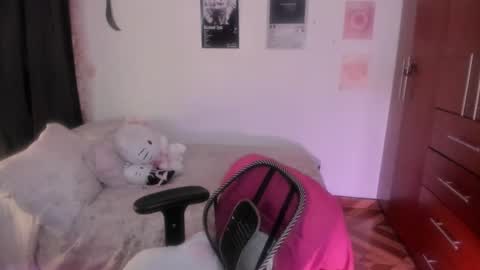 Stephanie  online show from February 25, 2026, 1:37 am