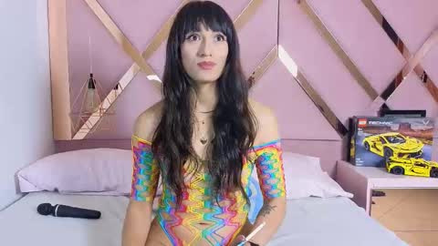 Snapshot of stephany_grand chatting on October 22, 2025, 5:24 pm stephany_grand online show from October 22, 2025, 5:24 pm
