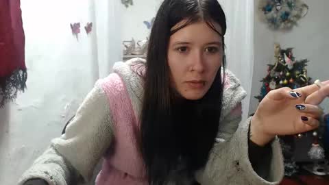 Stephany  independient model  online show from December 20, 2025, 11:34 pm