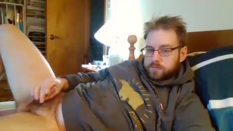 Snapshot of sterben13v chatting on October 17, 2025, 9:06 pm Ian23602 online show from October 17, 2025, 9:06 pm