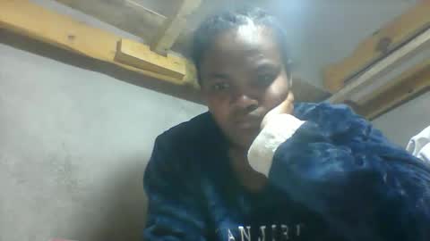sterina0102 online show from June 10, 2026, 7:07 am