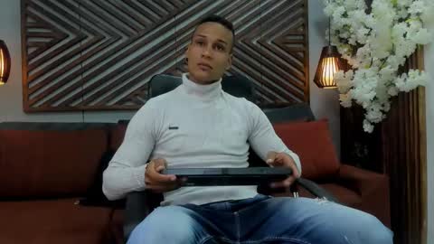    online show from February 14, 2026, 7:32 pm