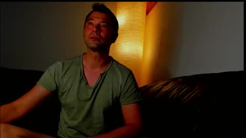 sternhagel online show from October 19, 2025, 6:19 pm