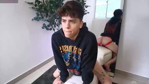 Snapshot of stev_austin_ chatting on September 16, 2025, 7:59 pm Stev austin online show from September 16, 2025, 7:59 pm