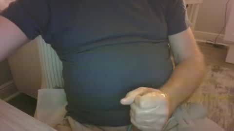 Snapshot of steve093066 chatting on February 9, 2025, 2:28 am Steve online show from February 9, 2025, 2:28 am