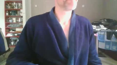 steven123456785857 online show from October 16, 2025, 7:53 am