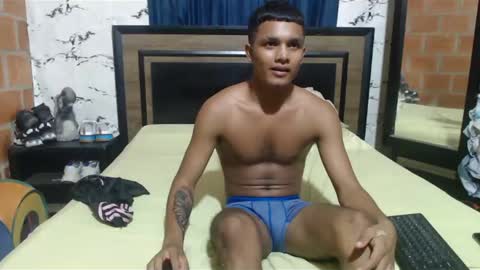 Snapshot of steven_big_dick23 chatting on December 23, 2024, 12:14 am Steven online show from December 23, 2024, 12:14 am