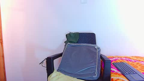 Snapshot of steven_modelo69 chatting on January 11, 2025, 5:41 am steven_modelo69 online show from January 11, 2025, 5:41 am