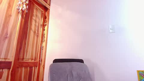 Snapshot of steven_modelo69 chatting on February 1, 2025, 2:05 am steven_modelo69 online show from February 1, 2025, 2:05 am