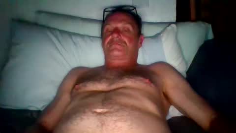 steviehard7 online show from September 16, 2025, 7:09 am