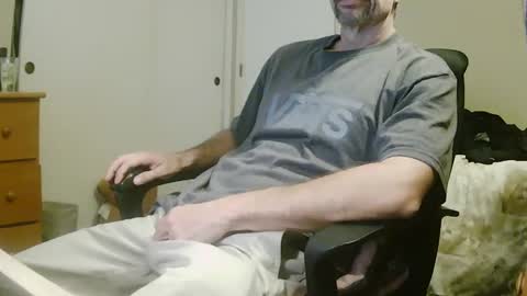 Snapshot of stevo69697 chatting on December 6, 2024, 11:25 pm Chillguy online show from December 6, 2024, 11:25 pm