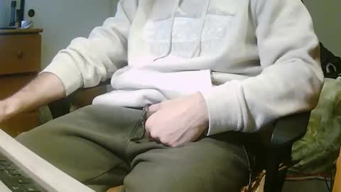 Snapshot of stevo69697 chatting on December 27, 2024, 4:21 pm Chillguy online show from December 27, 2024, 4:21 pm