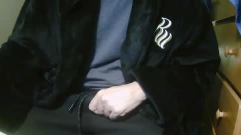 Snapshot of stevo69697 chatting on January 9, 2025, 5:02 am Chillguy online show from January 9, 2025, 5:02 am