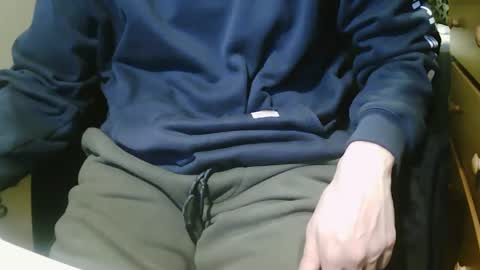 Snapshot of stevo69697 chatting on January 27, 2025, 4:52 am Chillguy online show from January 27, 2025, 4:52 am