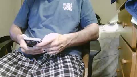 Snapshot of stevo69697 chatting on November 19, 2025, 5:29 am Chillguy online show from November 19, 2025, 5:29 am