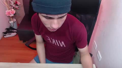 Stich online show from February 9, 2026, 1:59 pm