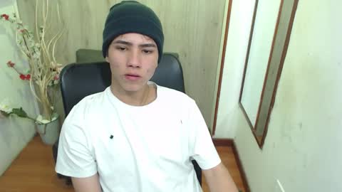 Stich online show from February 10, 2026, 1:04 pm