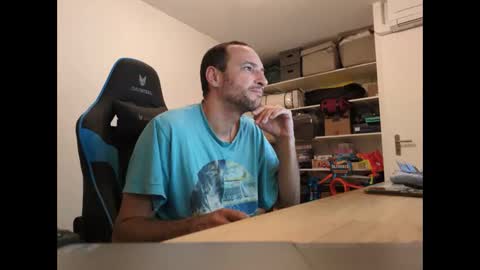 stickolive1 online show from June 8, 2026, 9:48 pm