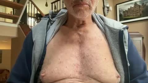 Snapshot of stillbad2 chatting on March 12, 2025, 8:41 pm Stillbad2 online show from March 12, 2025, 8:41 pm