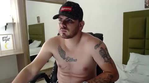 stive_0297 online show from January 5, 2026, 5:27 pm