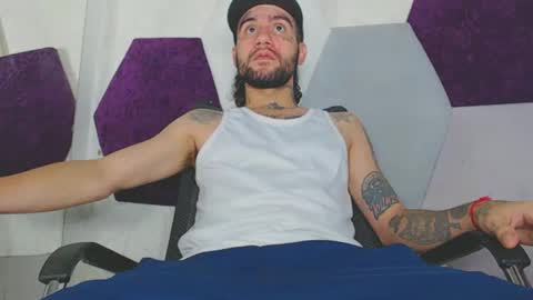 stiven online show from September 11, 2025, 8:03 am