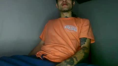 stiven online show from April 15, 2026, 9:48 pm