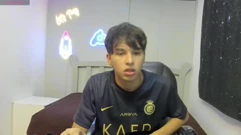 Snapshot of stiwentwink chatting on January 17, 2026, 1:05 pm Stiwen online show from January 17, 2026, 1:05 pm