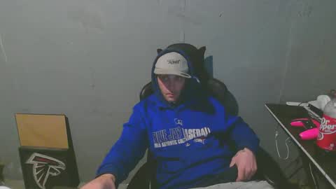 stonedpanda77 online show from December 15, 2024, 5:34 am