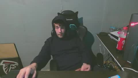 stonedpanda77 online show from December 30, 2024, 5:04 am