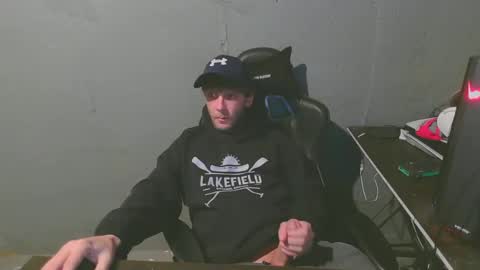 stonedpanda77 online show from February 1, 2025, 7:05 am