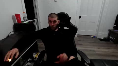stonedpanda77 online show from May 17, 2026, 2:31 am