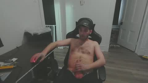 stonedpanda77 online show from June 25, 2026, 11:20 pm