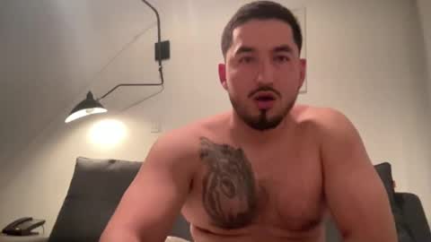 StonerFit online show from February 1, 2025, 4:35 am
