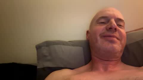 Stoodley22 online show from March 26, 2026, 9:09 pm