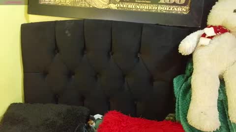 Snapshot of storm_doll chatting on September 18, 2025, 11:12 am storm doll online show from September 18, 2025, 11:12 am