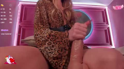 Stormi online show from March 8, 2026, 12:53 pm