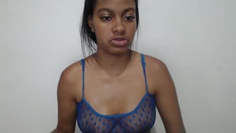 stormihills_ online show from May 16, 2026, 11:03 pm