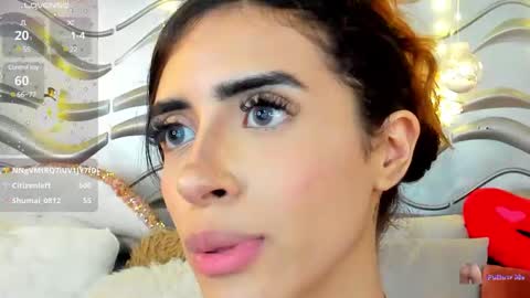 Snapshot of stormirusso chatting on December 7, 2024, 6:54 am Mar online show from December 7, 2024, 6:54 am